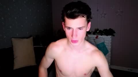 Max online show from January 5, 5:27 pm