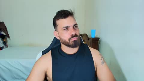 Snapshot of max_love25 chatting on September 29, 8:48 pm max_love25 online show from September 29, 8:48 pm