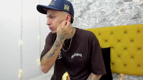 max_sstteel online show from April 20, 1:02 pm