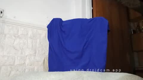 Maxlatino online show from January 23, 1:19 am