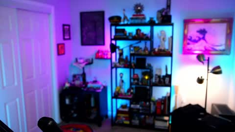 Max Hughes online show from April 13, 2:45 am