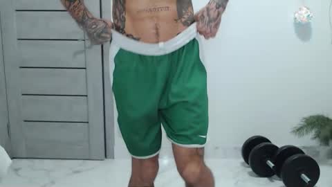 Maximus Fox online show from January 19, 5:43 am