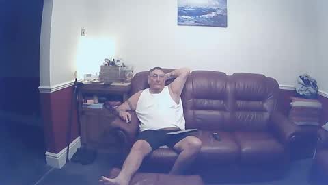 MAX online show from February 2, 9:02 pm