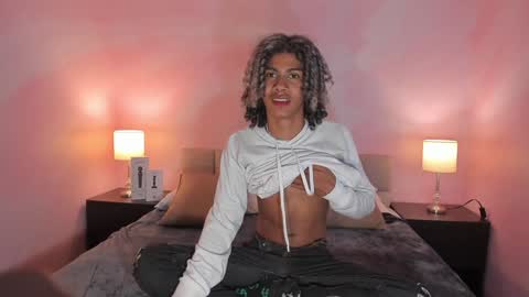 maxim online show from December 16, 3:40 am