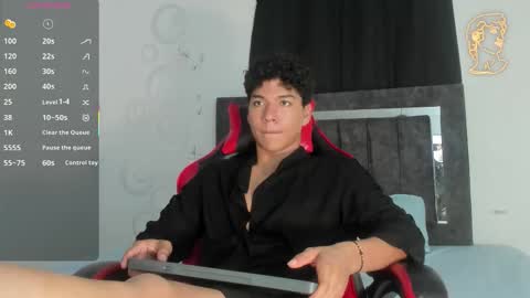 Maximiliano online show from March 16, 7:18 pm