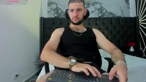 Maximus online show from June 21, 12:22 pm