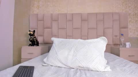 Maximus online show from October 25, 5:42 am