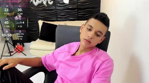 Maximus online show from February 22, 8:05 pm