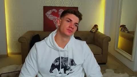 MaxKaiden online show from September 17, 4:24 am