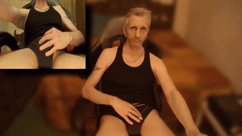 maxsex1 online show from March 1, 9:15 pm