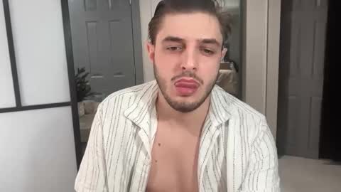 maxx2fun online show from November 13, 4:17 am