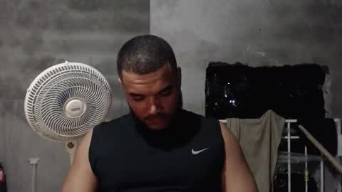 Mcgregor online show from November 29, 3:19 am