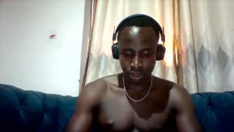 mclntz_bbc online show from November 23, 11:32 am