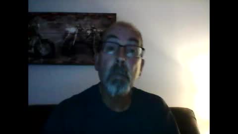 me at home online show from December 5, 10:23 pm