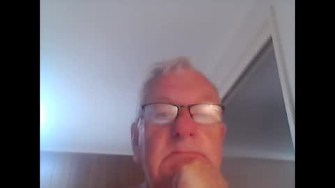 Snapshot of melbourne000 chatting on February 25, 11:33 pm melbourne000 online show from February 25, 11:33 pm