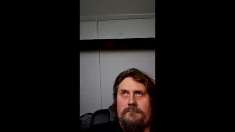 men10_12_1983 online show from February 24, 10:32 pm