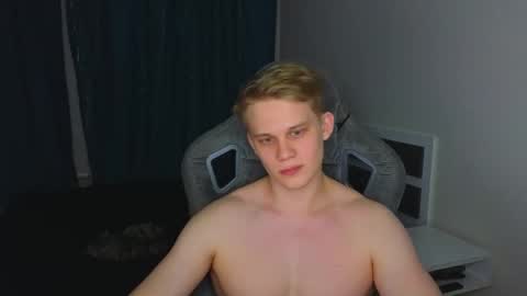 Mickey online show from March 3, 5:31 pm