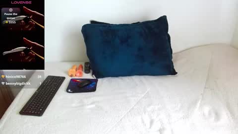 Mercury  independet model online show from October 5, 3:49 pm