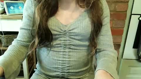 messyxdresser online show from January 20, 1:11 pm