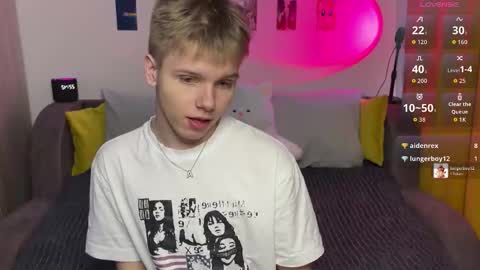 Arthur online show from February 14, 7:42 pm