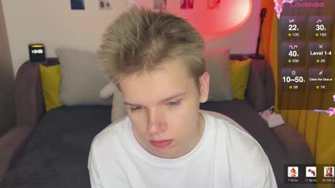 Arthur online show from February 2, 9:01 pm