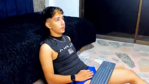 mexwilliams online show from November 6, 1:14 pm