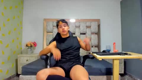 mexwilliams online show from December 2, 12:52 pm