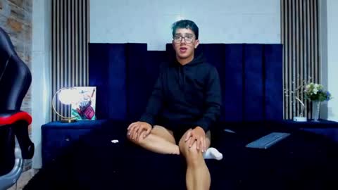 mexwilliams online show from October 28, 1:46 pm