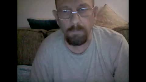 mhitch924 online show from March 8, 1:47 am