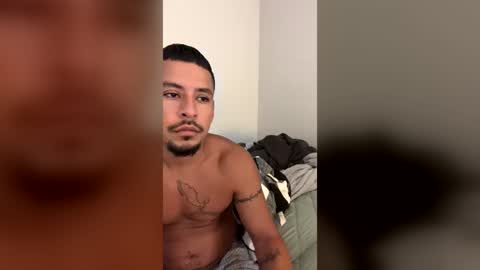 miamiclos1 online show from June 25, 12:43 pm