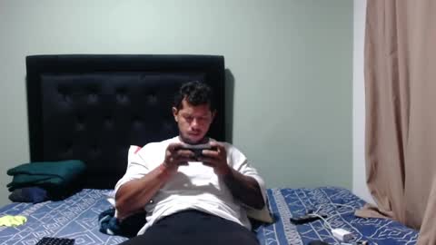 Michael Daviss online show from April 1, 12:34 am