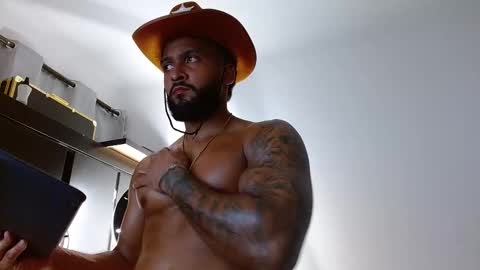 maximo online show from February 4, 5:57 am