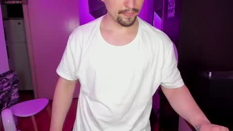 Michael online show from July 14, 3:18 pm