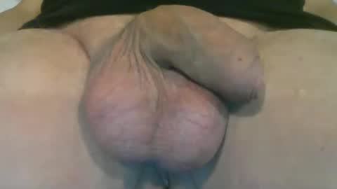 Snapshot of michaels_cock chatting on December 29, 11:18 pm Michael online show from December 29, 11:18 pm