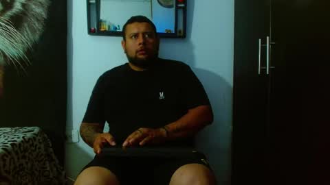 Snapshot of michell_myers chatting on January 20, 6:53 pm michell_myers online show from January 20, 6:53 pm