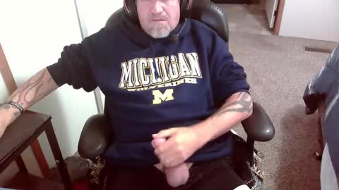 TattedInDetroit online show from November 9, 4:33 pm