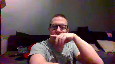 Snapshot of middleton2021 chatting on February 15, 6:12 am middleton2021 online show from February 15, 6:12 am