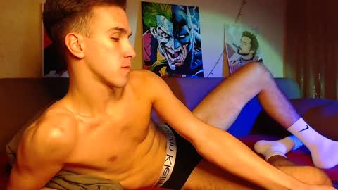 Snapshot of midnighter__ chatting on December 17, 11:49 am Alexey or just Alex online show from December 17, 11:49 am