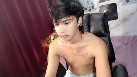 Jie online show from April 19, 7:16 pm