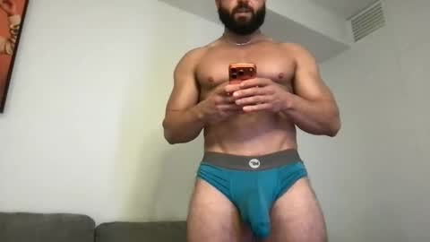 mightbesterling online show from November 5, 2:57 am