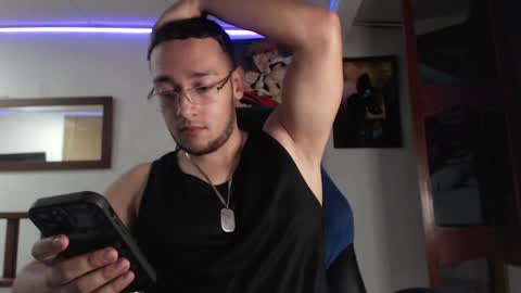 Strong Man online show from January 16, 2:30 am