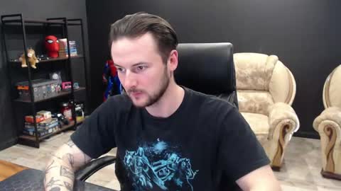 Misha Winchester online show from April 16, 2:06 pm