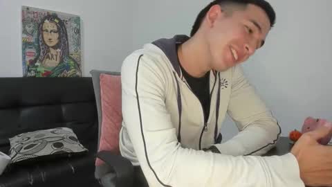 mike3xxx online show from November 6, 3:20 am