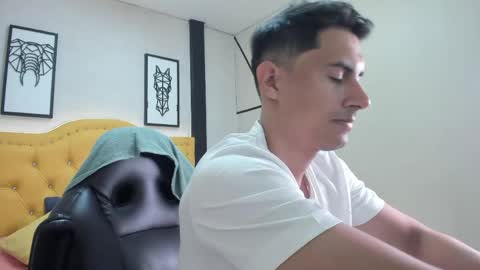 Mike online show from March 31, 2:24 am