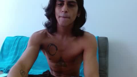 mike_d1030 online show from December 14, 9:33 pm