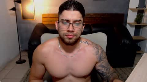 Mike Montoya online show from June 30, 10:33 pm