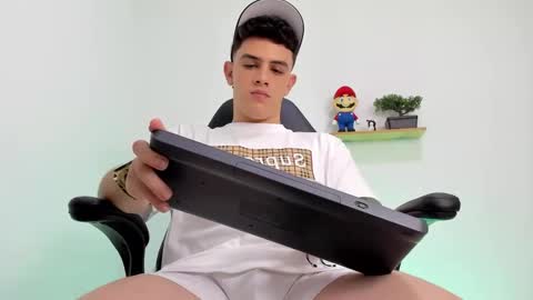 Mike Cooper online show from February 3, 6:22 am