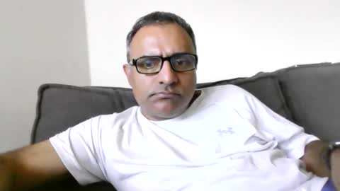 mikej143 online show from May 3, 11:39 pm