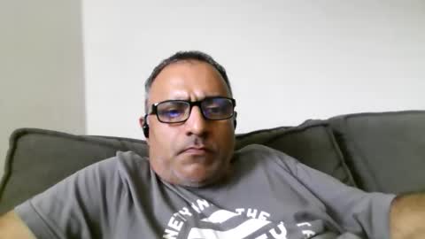 mikej143 online show from June 6, 10:16 pm