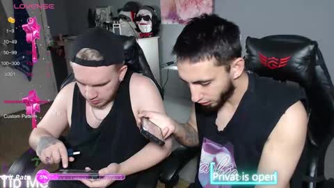 MIKI ENN ALEKS online show from October 18, 11:04 am